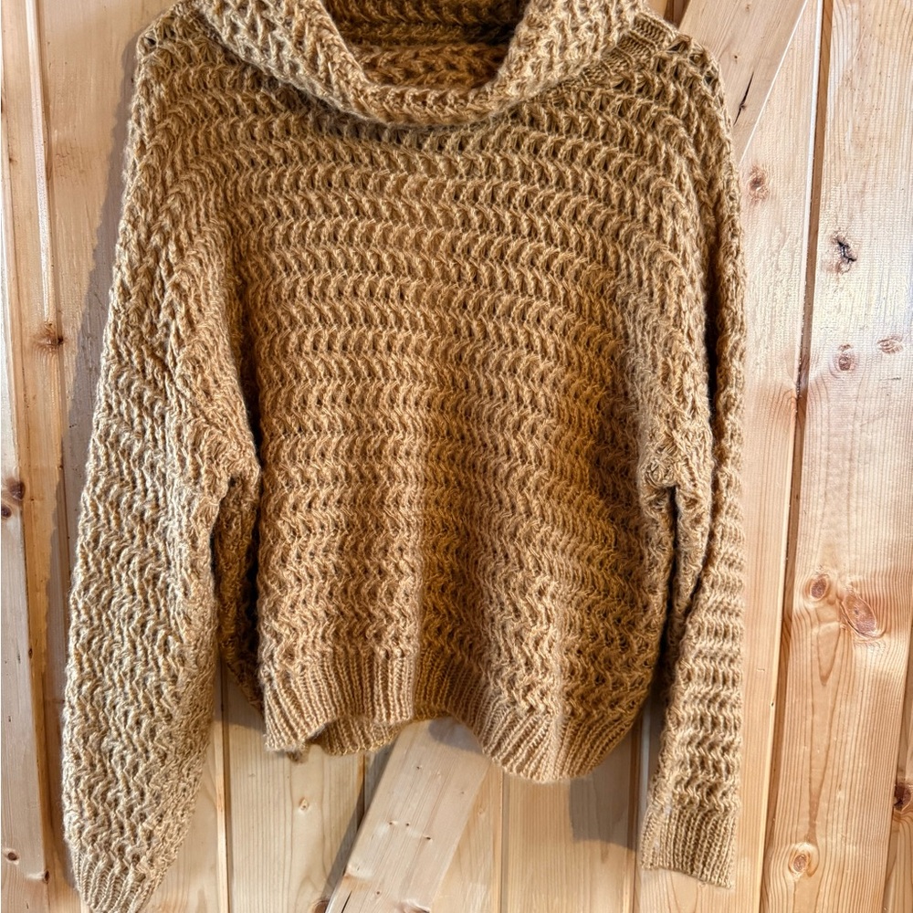 Woven Heart Cozy Tan Sweater, Large